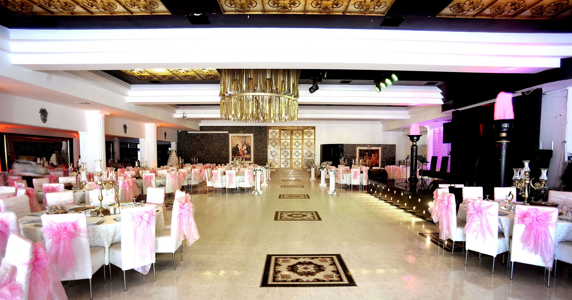 AKALIN_WEDDING_PLAZA